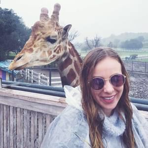 Meet your Posher, Carly